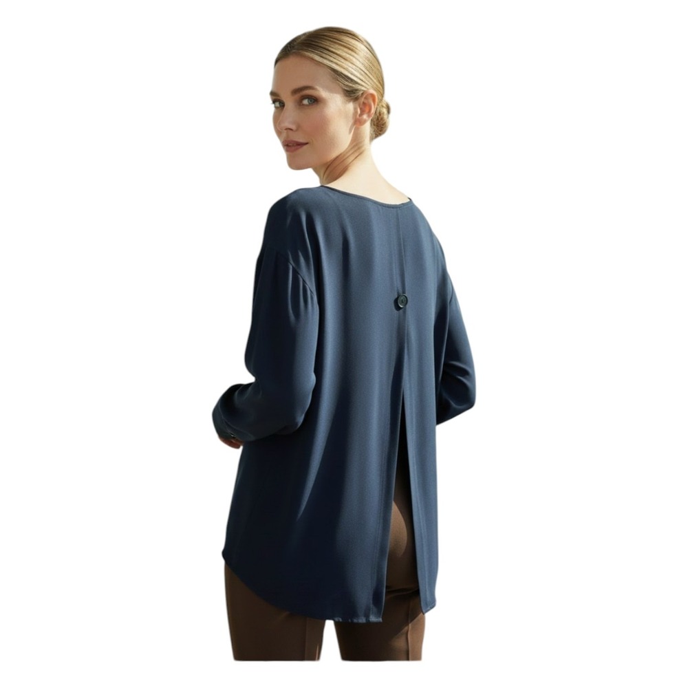 Theory Jarthstin Blouse 100% Silk Navy Blue Split Back Quiet Luxury Career Small
